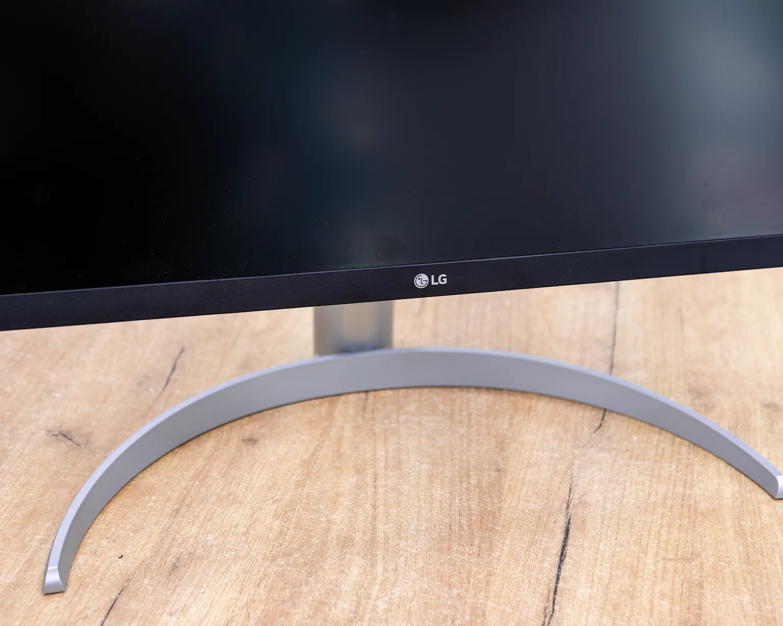 Монитор LG 27UP850N