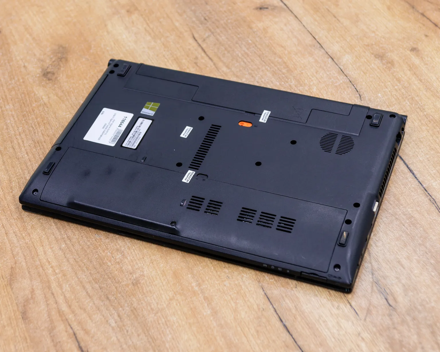 Acer Aspire V3-571G (HD/i7-3gen/GT 640M 2GB/8GB/SSD 256GB)