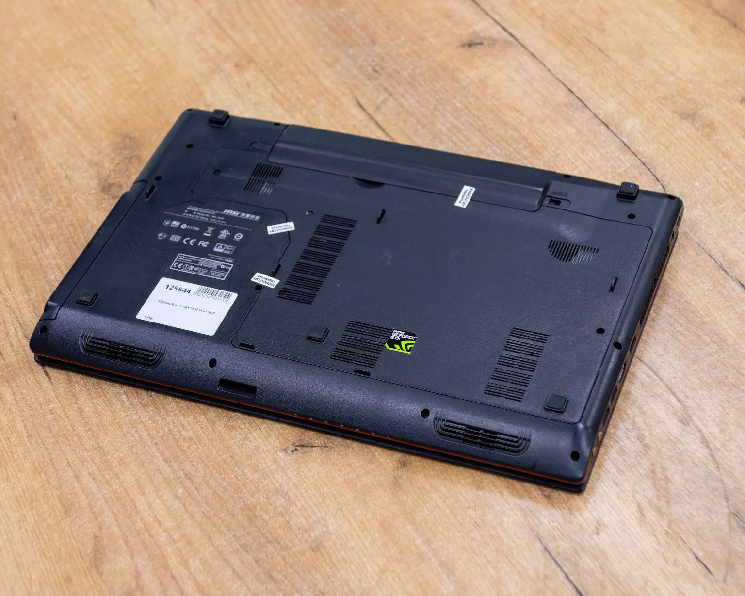 Игровой ноутбук MSI MS-16GF (FHD IPS/i7-4gen/GTX 860M 2GB/8GB/SSD 256GB)