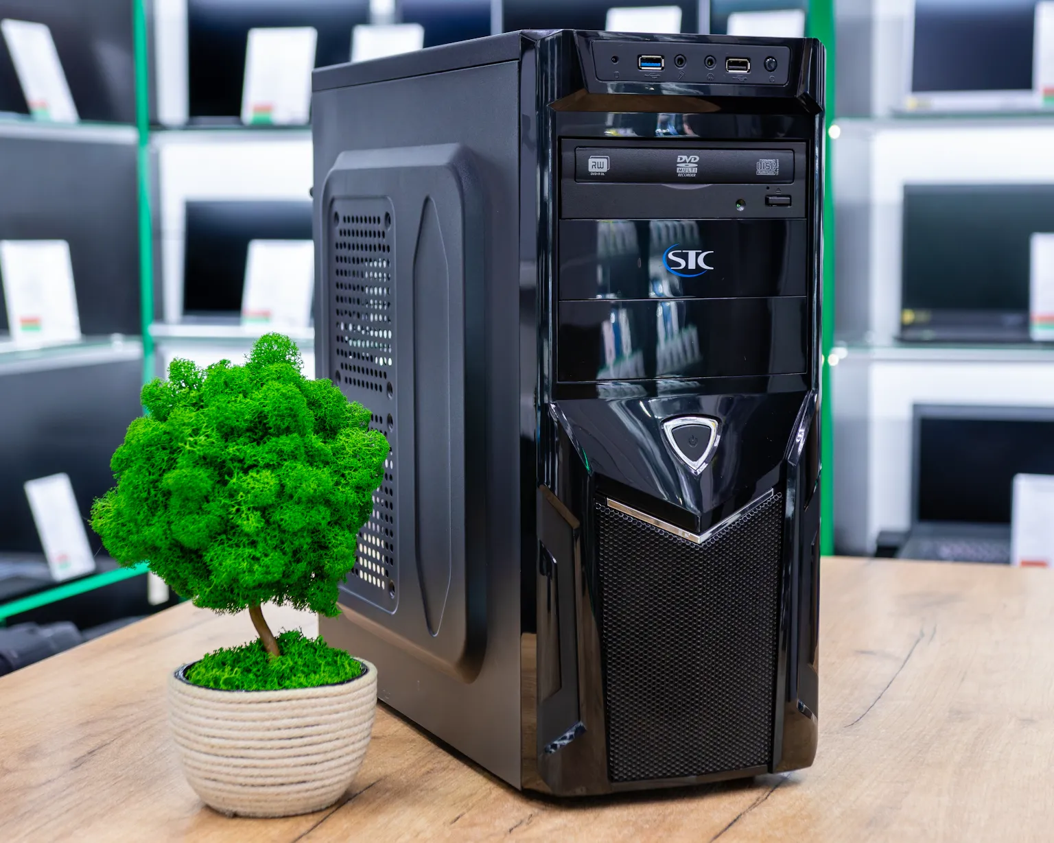 Игровой компьютер (системный блок) (i3-6100, GTX 960 4GB, ОЗУ 8GB, SSD 256GB)