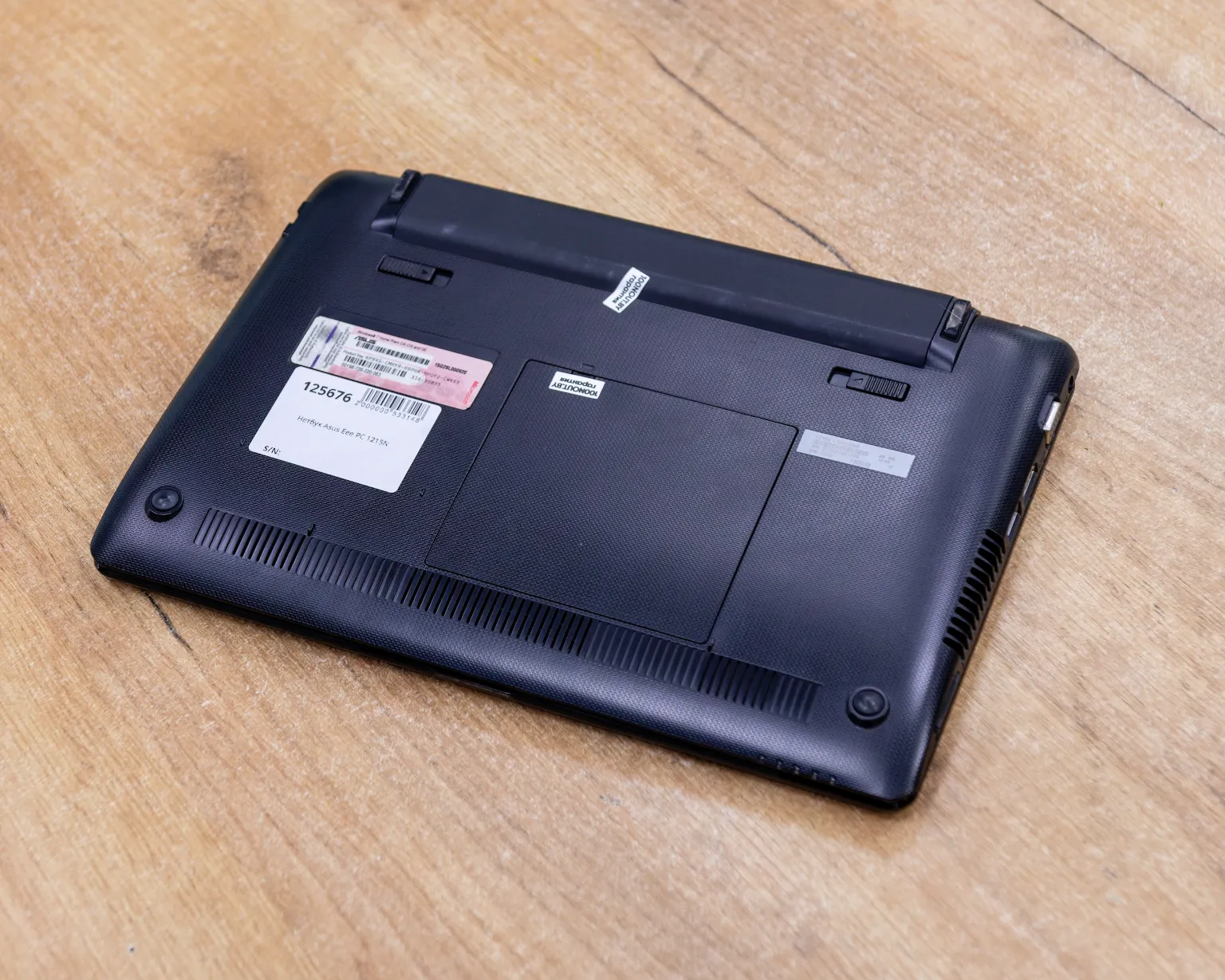 Нетбук Asus Eee PC 1215N (HD/Atom D525/Nvidia ION 512Mb/2GB/HDD 1000GB)