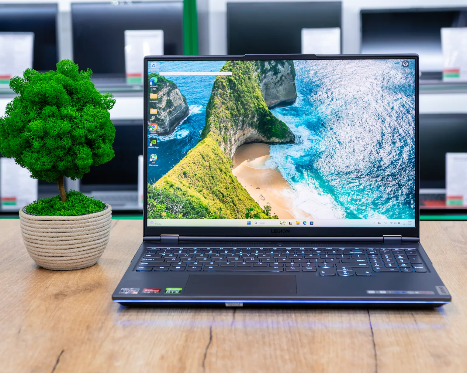 Игровой ноутбук Lenovo Legion R9000K2021H (165Hz/Ryzen 9 5900HX/RTX 3080 16GB/32GB/SSD 1024GB)