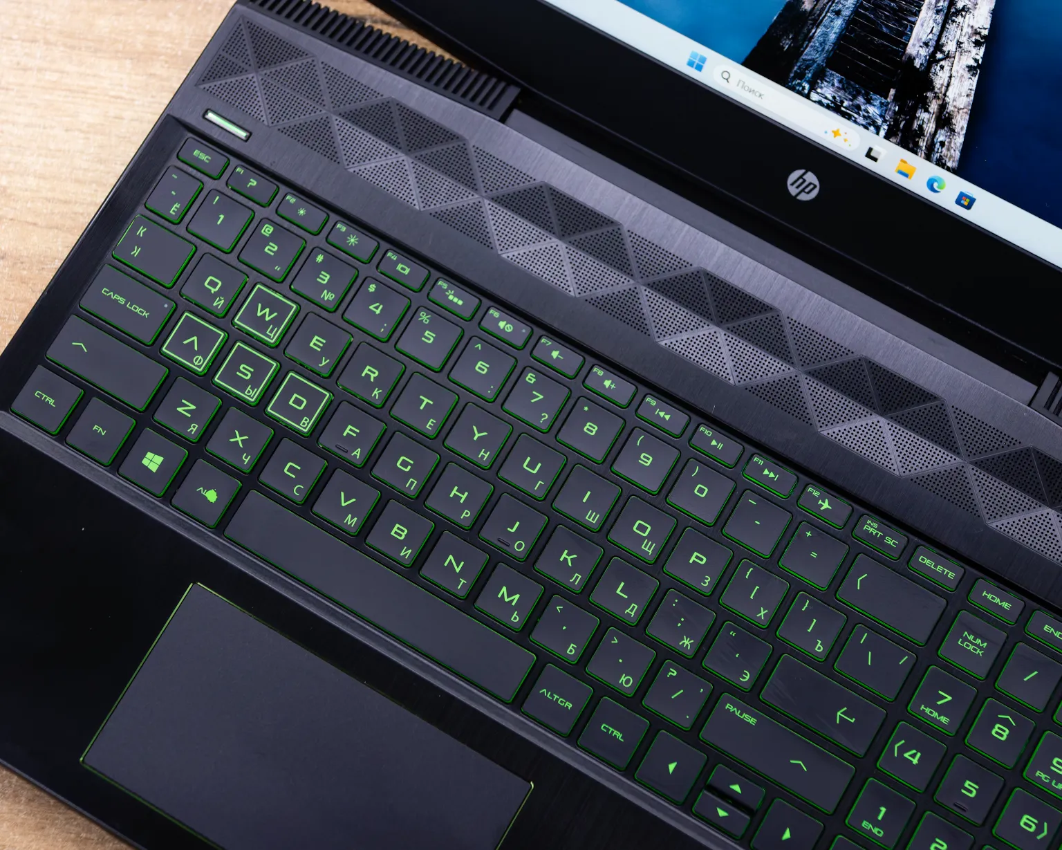 Игровой ноутбук HP Pavilion Gaming 15-cx (Full HD/i5-8gen/GTX 1050 4GB/16GB/SSD+HDD 256+1000GB)