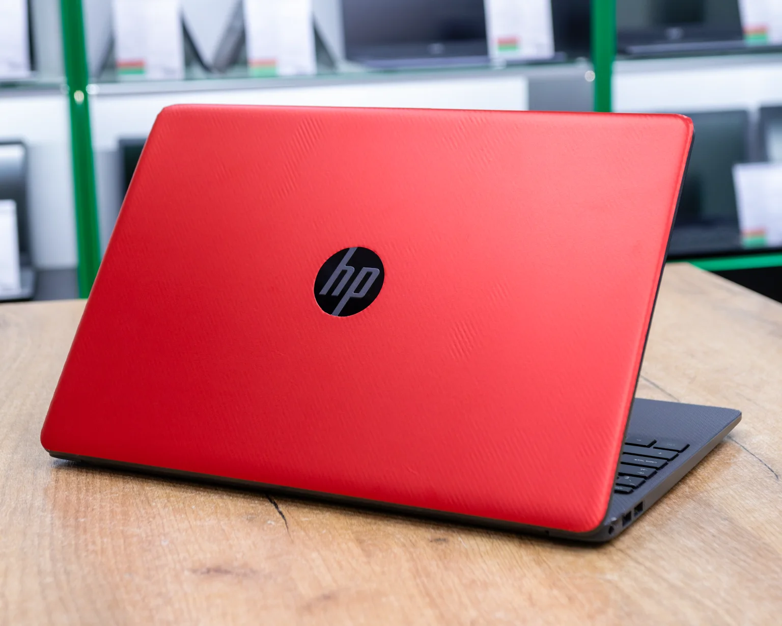 Ноутбук HP 15s-eq (IPS/AMD Ryzen 5 5625U/AMD Radeon Graphics/8GB/SSD 256GB)