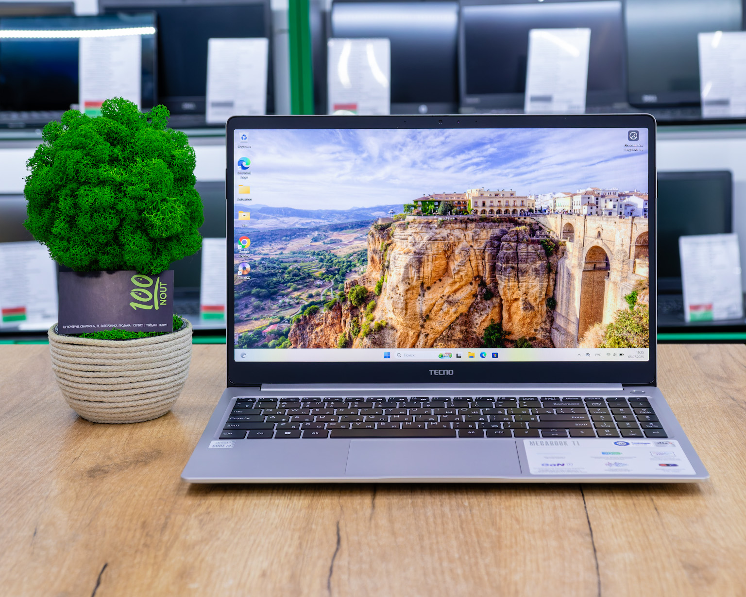 Ноутбук Tecno Megabook T1 (FHD IPS/i5-10gen/16GB/SSD 512GB)