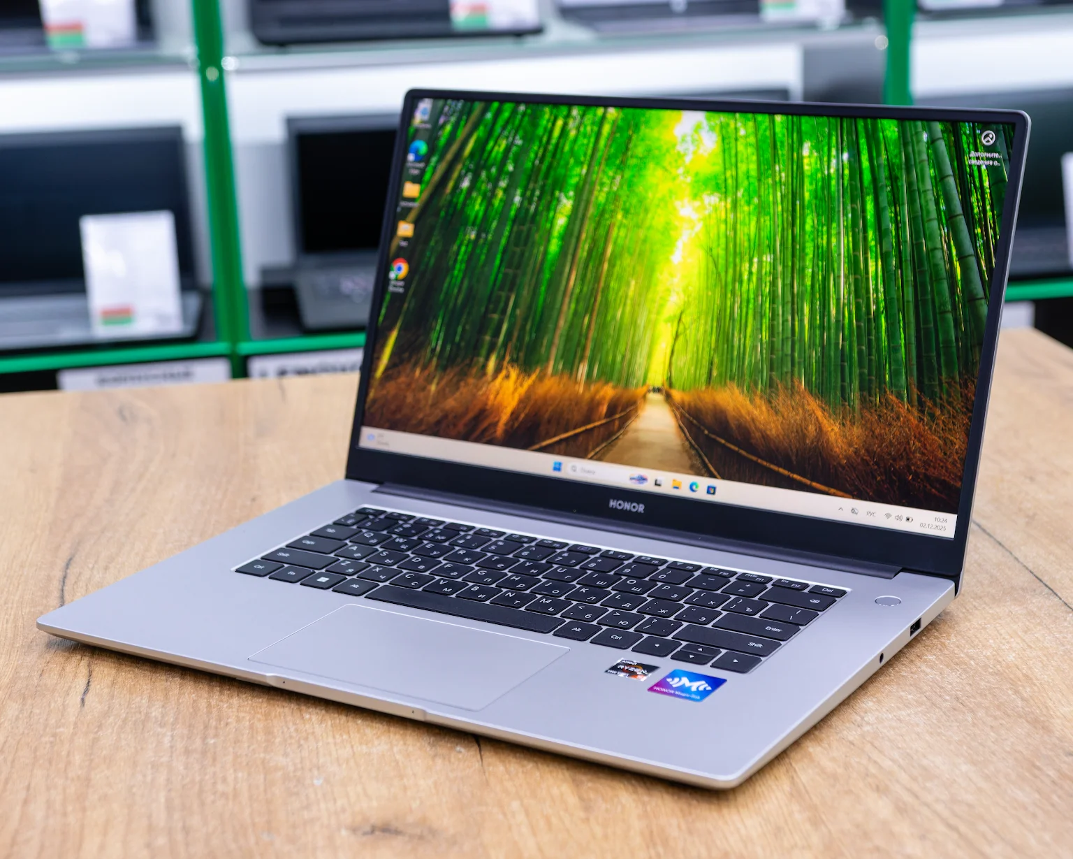 Ноутбук HONOR MagicBook 15 BMH-WDQ9HN (FHD IPS/Ryzen 5 5500U/8GB/SSD 512GB)