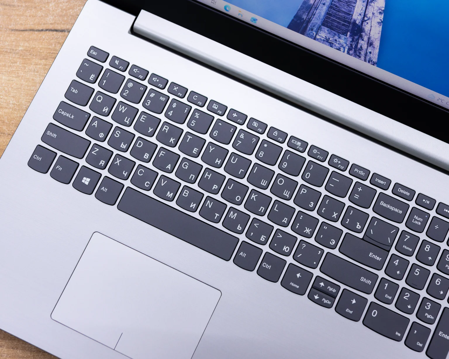 Ноутбук Lenovo IdeaPad 320-15IKB (FHD/i5-7gen/GeForce 940MX 2GB/8GB/SSD 480GB)