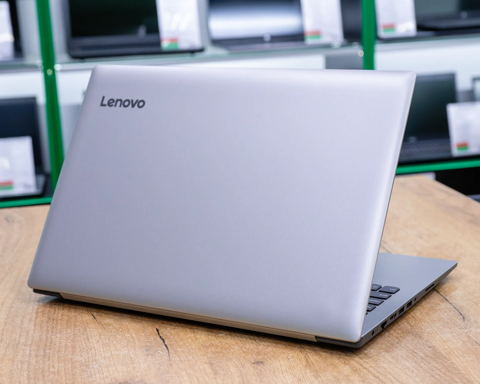 Ноутбук Lenovo IdeaPad 320-15IKB (FHD/i5-7gen/GeForce 940MX 2GB/8GB/SSD 480GB)