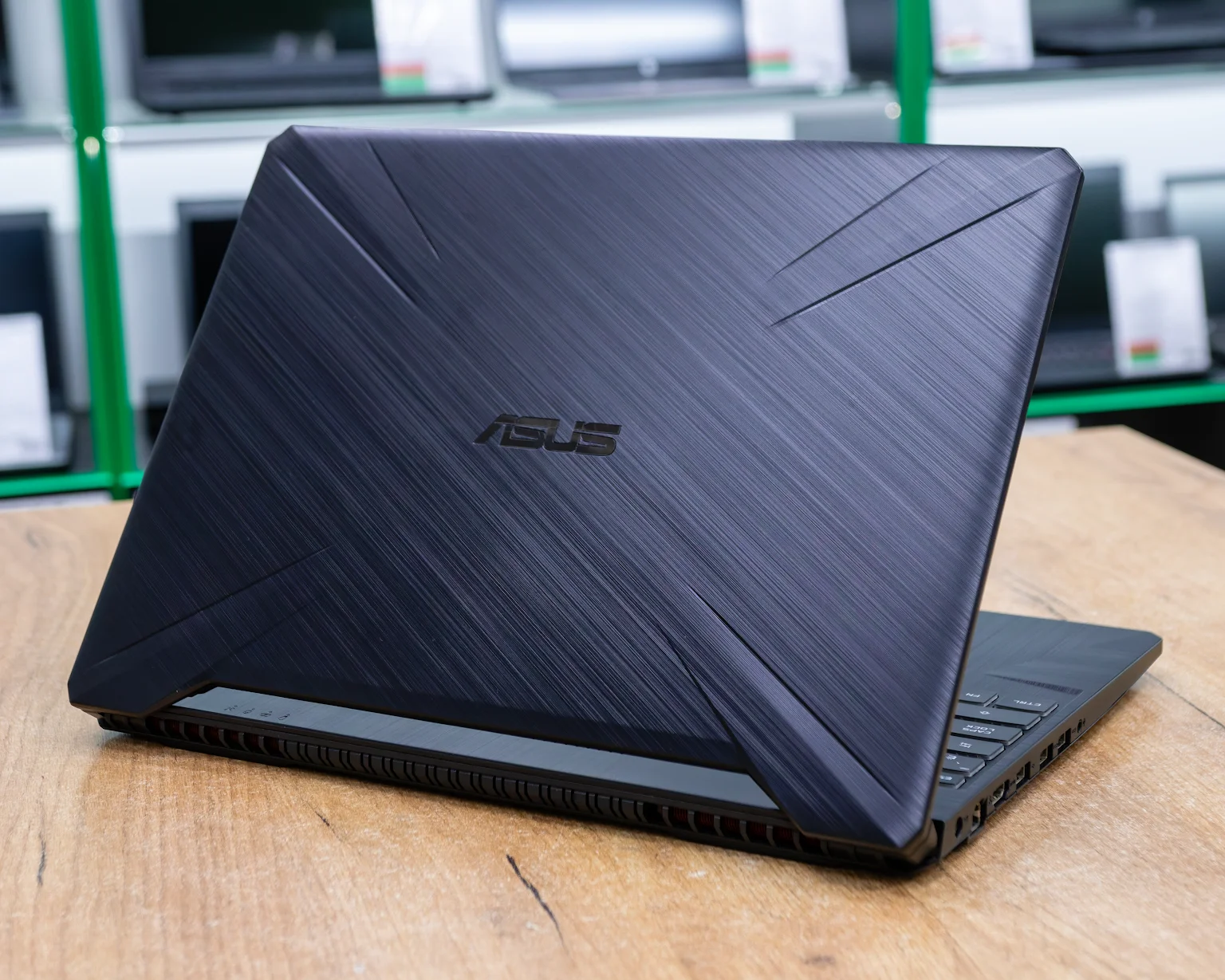 Игровой ноутбук Asus TUF Gaming FX505DT (144Hz/Ryzen 5 3550H/GTX 1650 4GB/16GB/SSD 512GB)