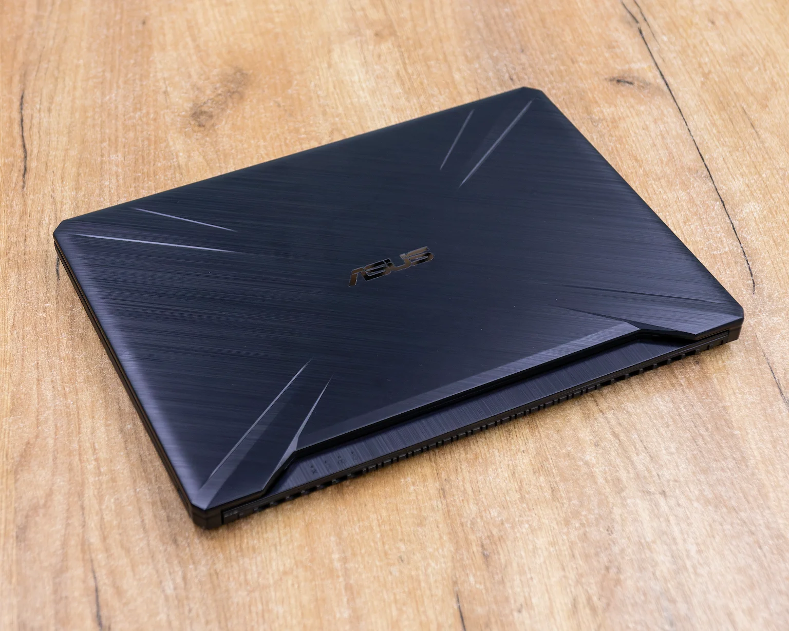 Игровой ноутбук Asus TUF Gaming FX505DT (144Hz/Ryzen 5 3550H/GTX 1650 4GB/16GB/SSD 512GB)