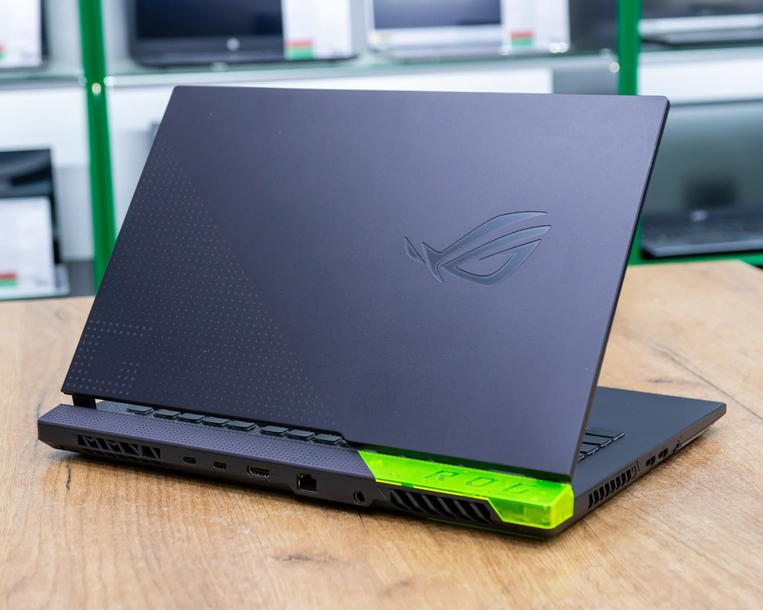 Игровой ноутбук Asus ROG Strix G513RC (144Hz/Ryzen 7 6800H/RTX 3050 4GB/16GB/SSD 512GB)