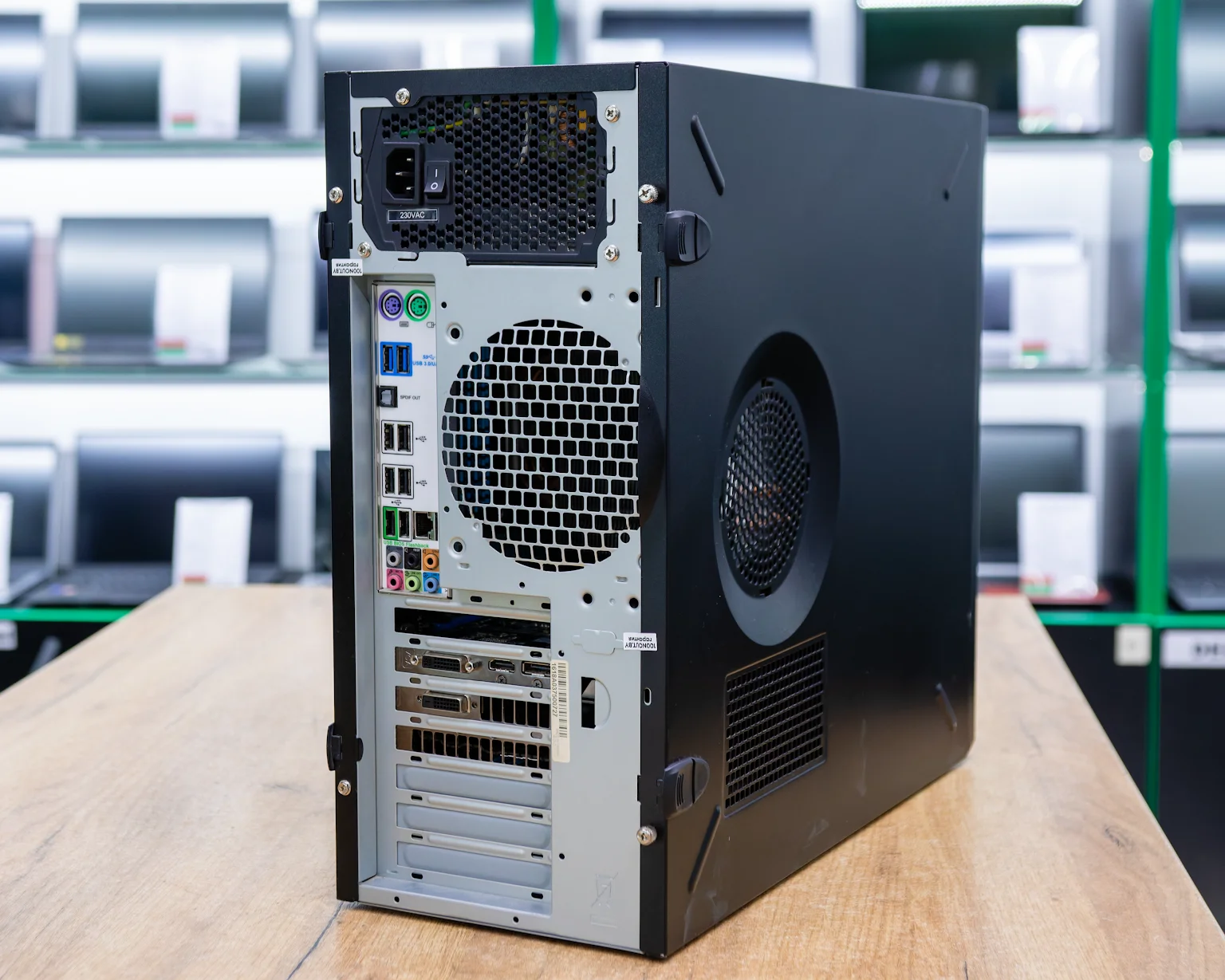 Игровой компьютер (системный блок) (AMD FX-8320, Radeon HD 7950 3GB, ОЗУ 16GB, HDD 1TB)