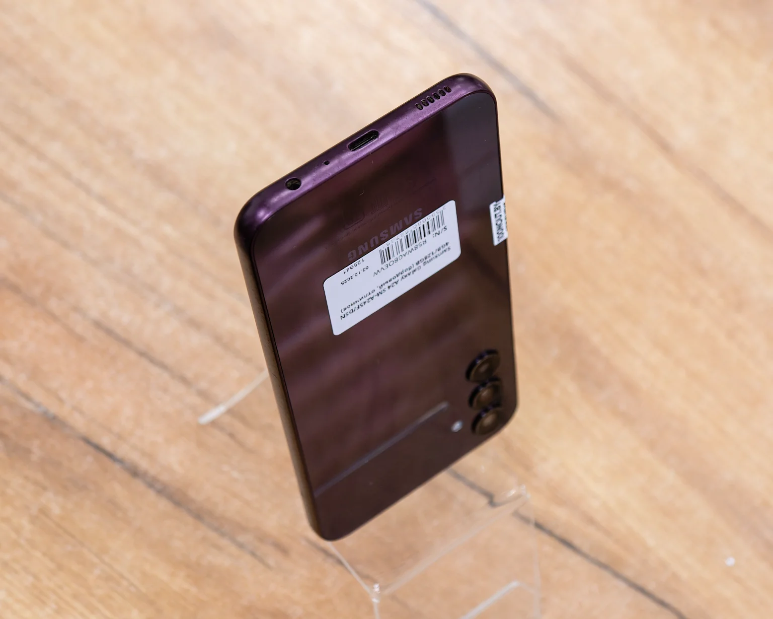 Samsung Galaxy A24 4GB/128GB (бордовый, отличное) SM-A245F/DSN