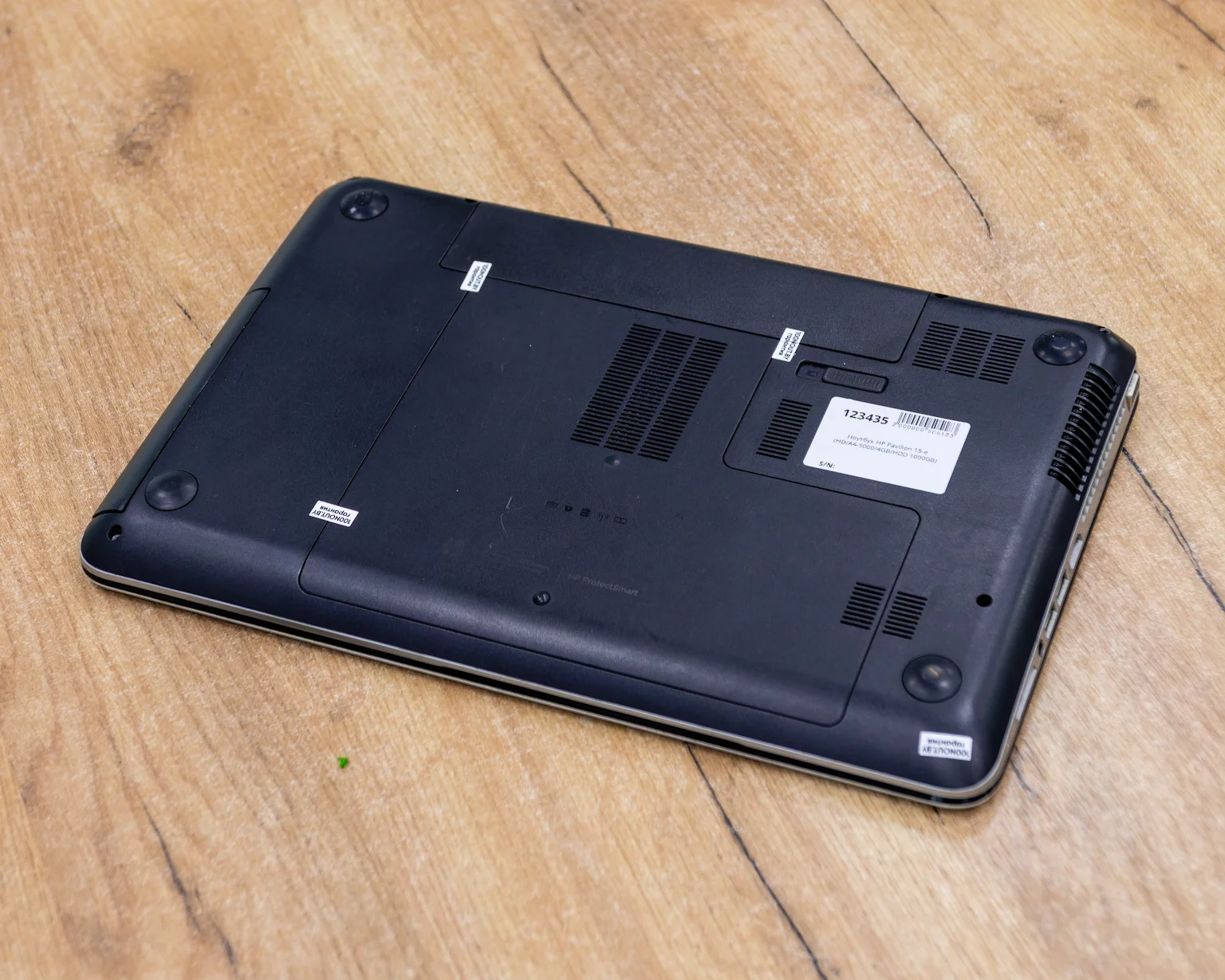 Ноутбук HP Pavilion 15-e (HD/A4-5000/4GB/HDD 1000GB)