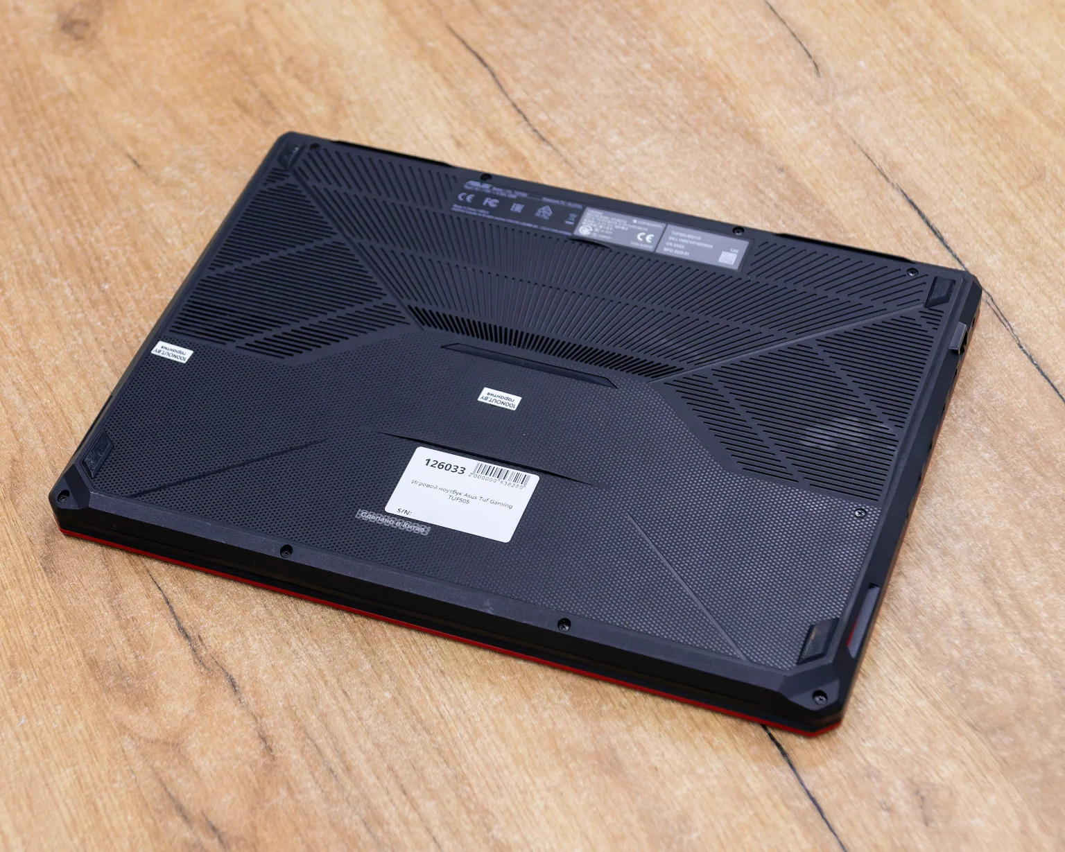 Игровой ноутбук Asus Tuf Gaming TUF505 (Full HD/Ryzen 5 3550H/RX 560X 4GB/16GB/SSD 512GB)