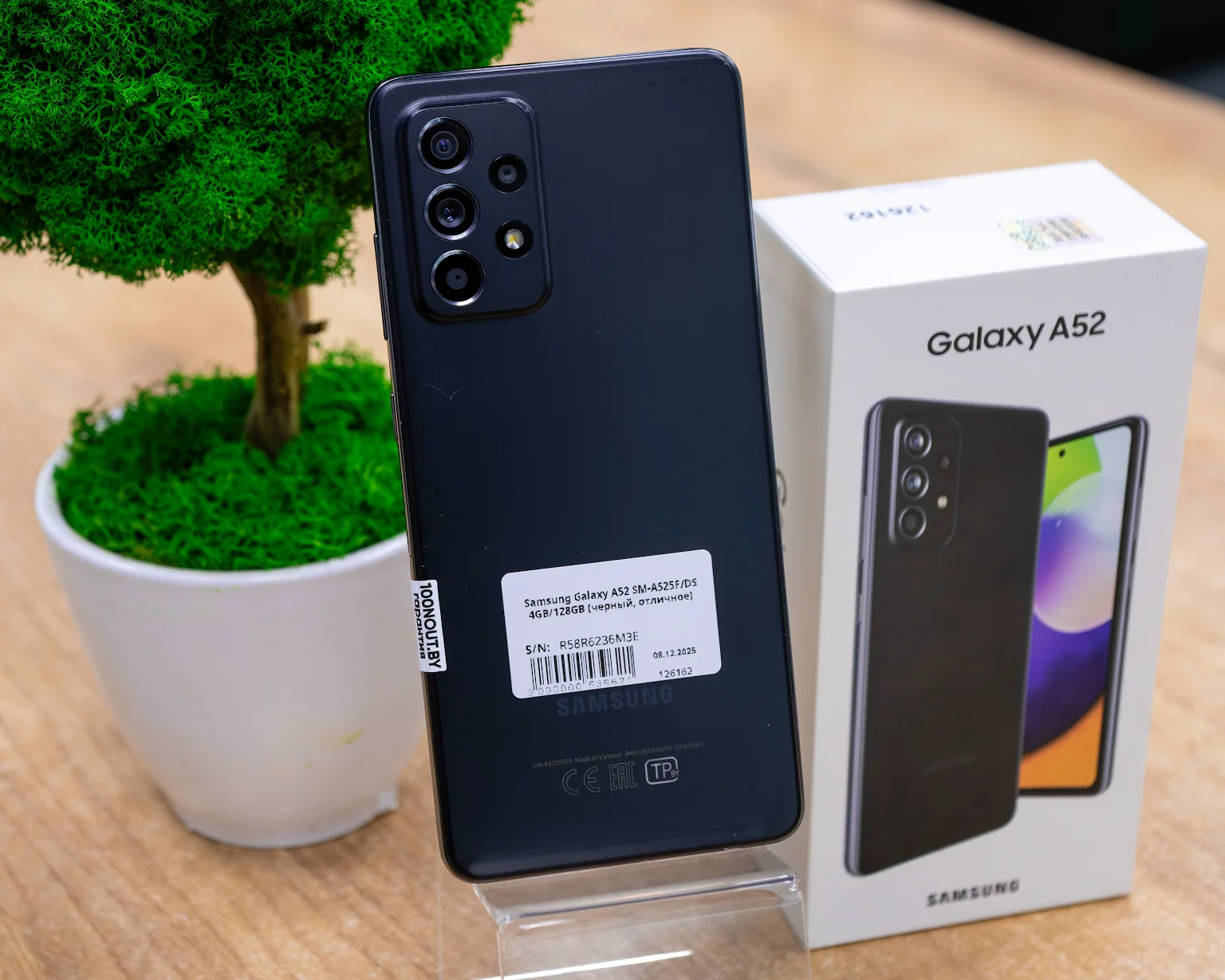 Samsung Galaxy A52 4GB/128GB (черный, отличное) SM-A525F/DS