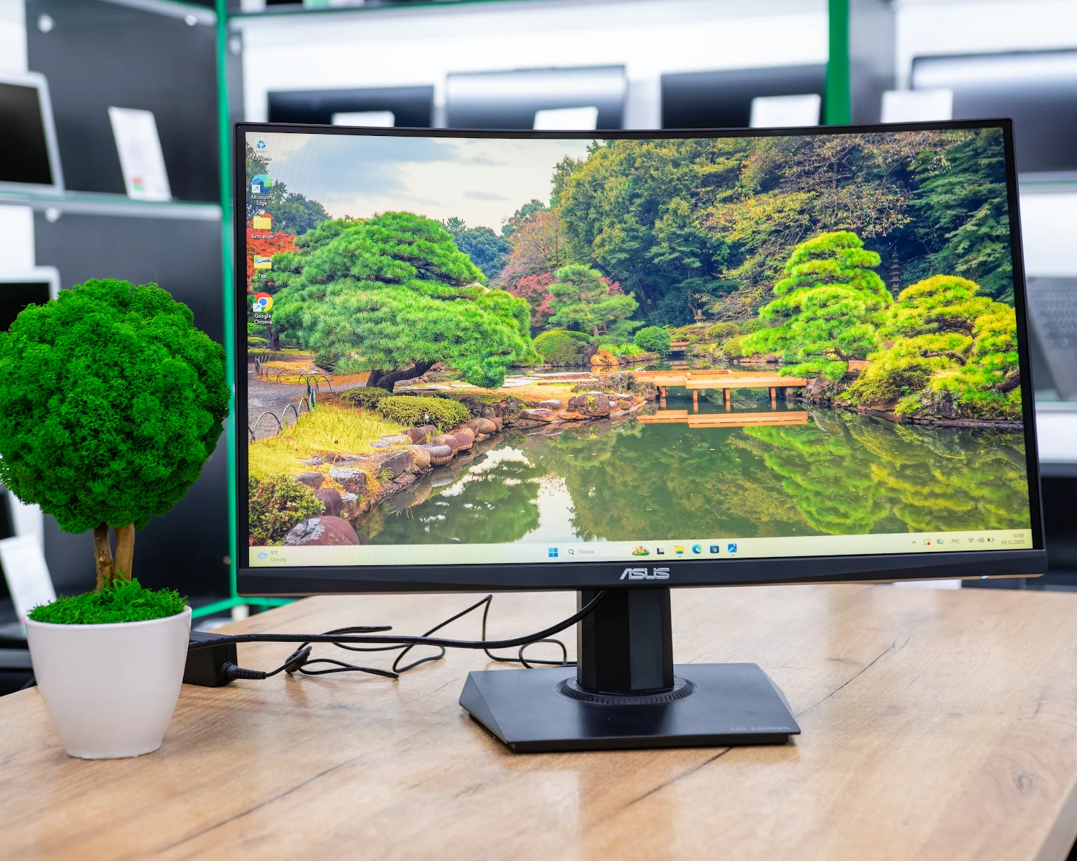 Игровой монитор ASUS TUF Gaming VG24VQE