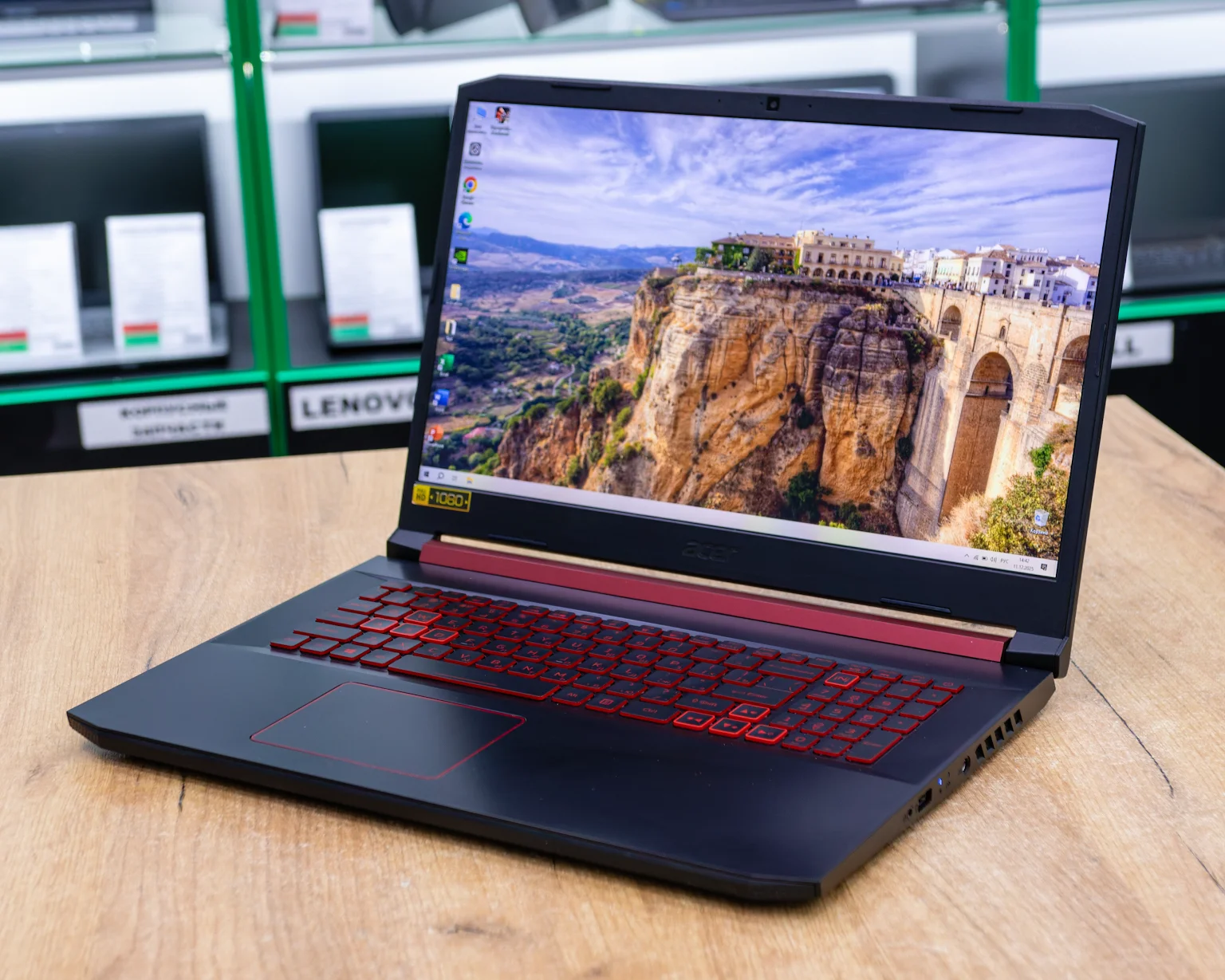 Игровой ноутбук Acer Nitro 5 AN517-51 (Full HD/i7-9gen/GTX 1050 3GB/16GB/SSD+HDD 256+1000GB)