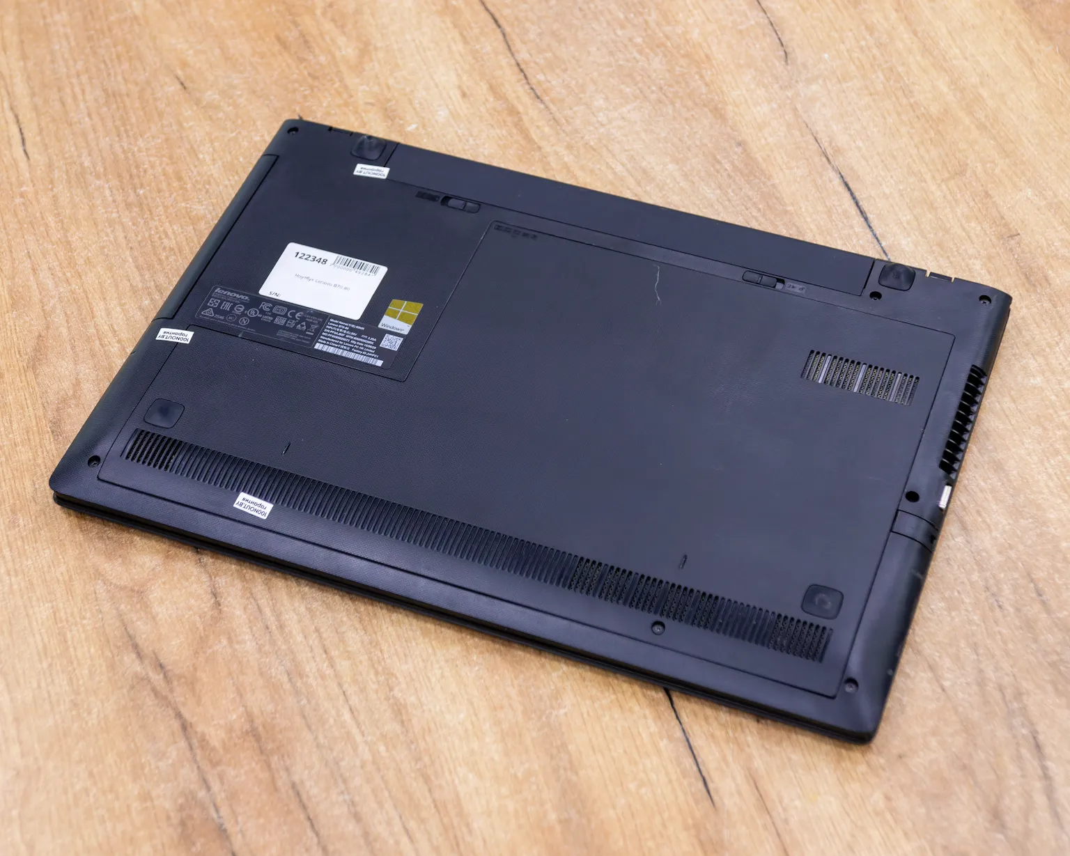 Ноутбук Lenovo B70-80 (HD+/i3-4gen/GeForce 920M 2GB/8GB/SSD 256GB)