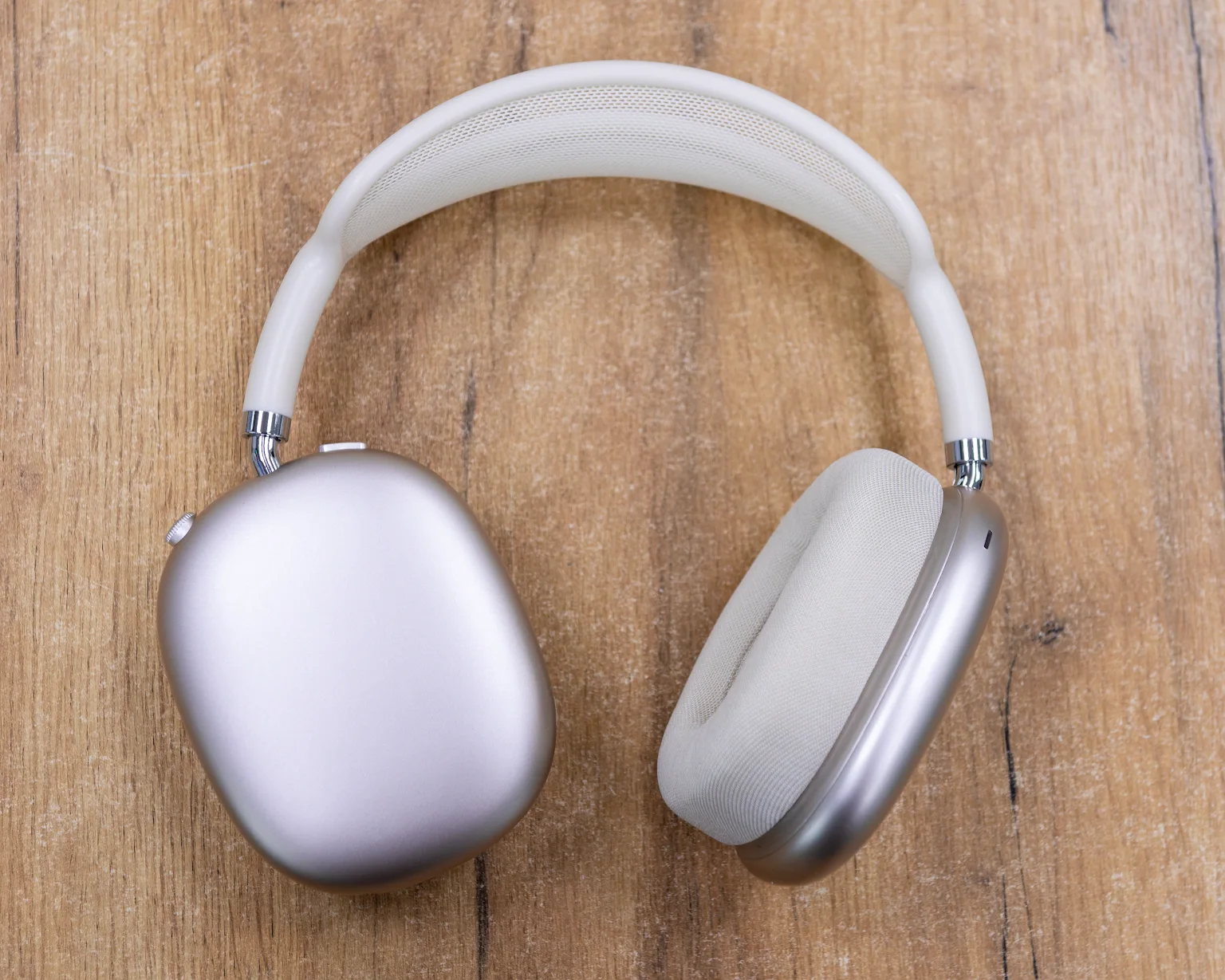 (новый.) Наушники Hoco W65 Plus (золотистый)