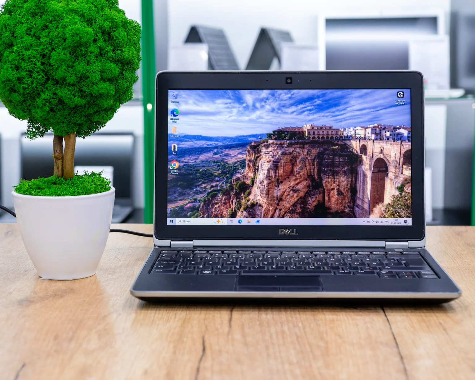 Ноутбук Dell Latitude E6220 (HD/Intel Core i5-2520M/Intel HD Graphics 3000/8GB/SSD 256GB)