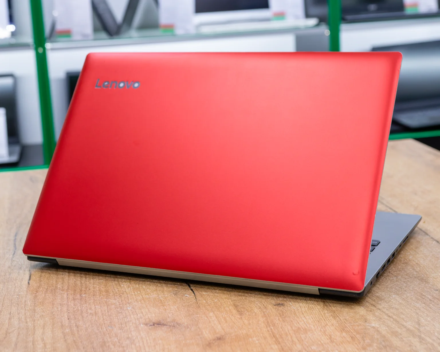 Ноутбук Lenovo IdeaPad 330-15IKB (FHD /i3-7gen/Geforce MX110 2GB/8GB/SSD 256GB)