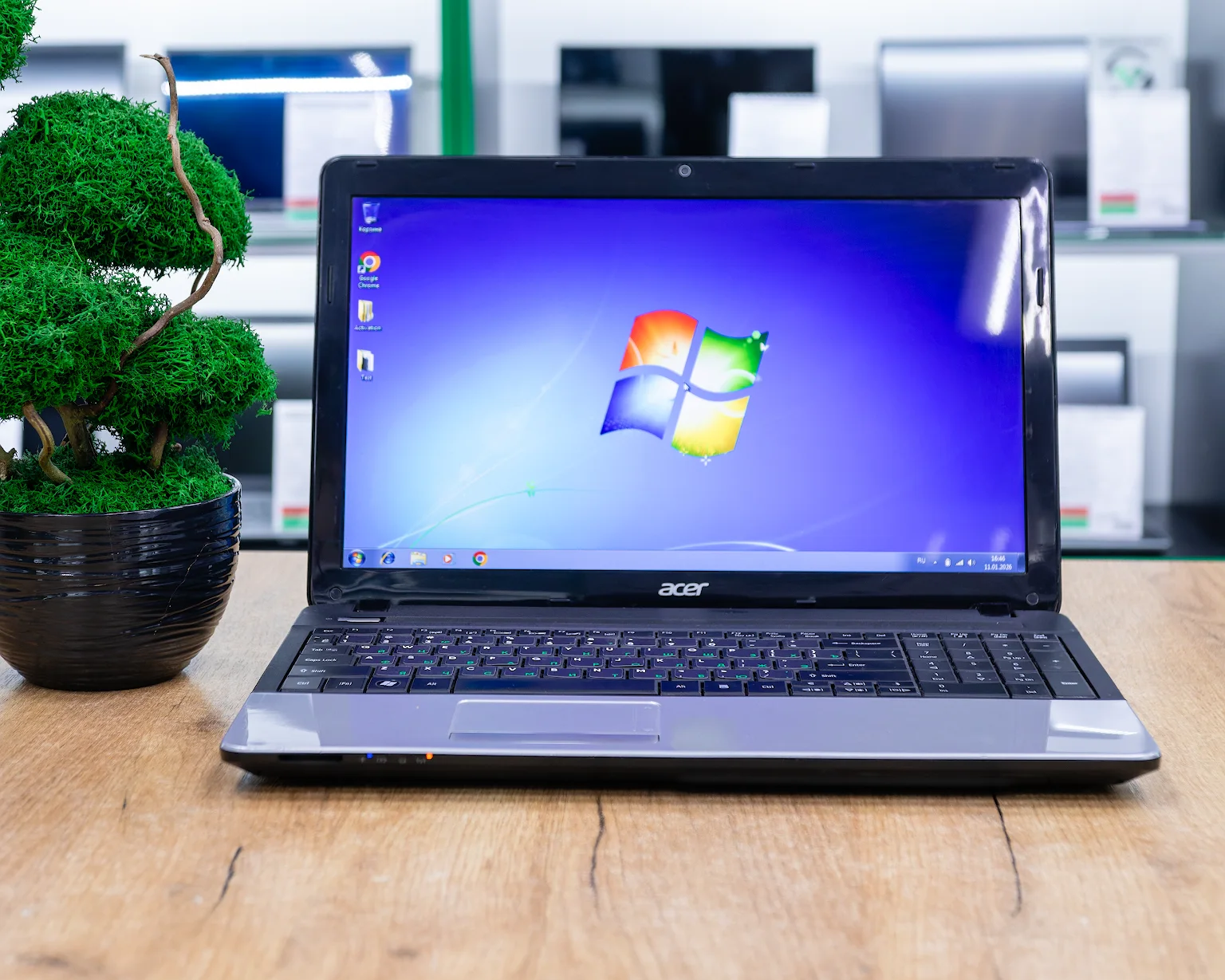 Ноутбук Acer Aspire E1-531 (HD/Intel Celeron B820/4GB/HDD 1000 GB)