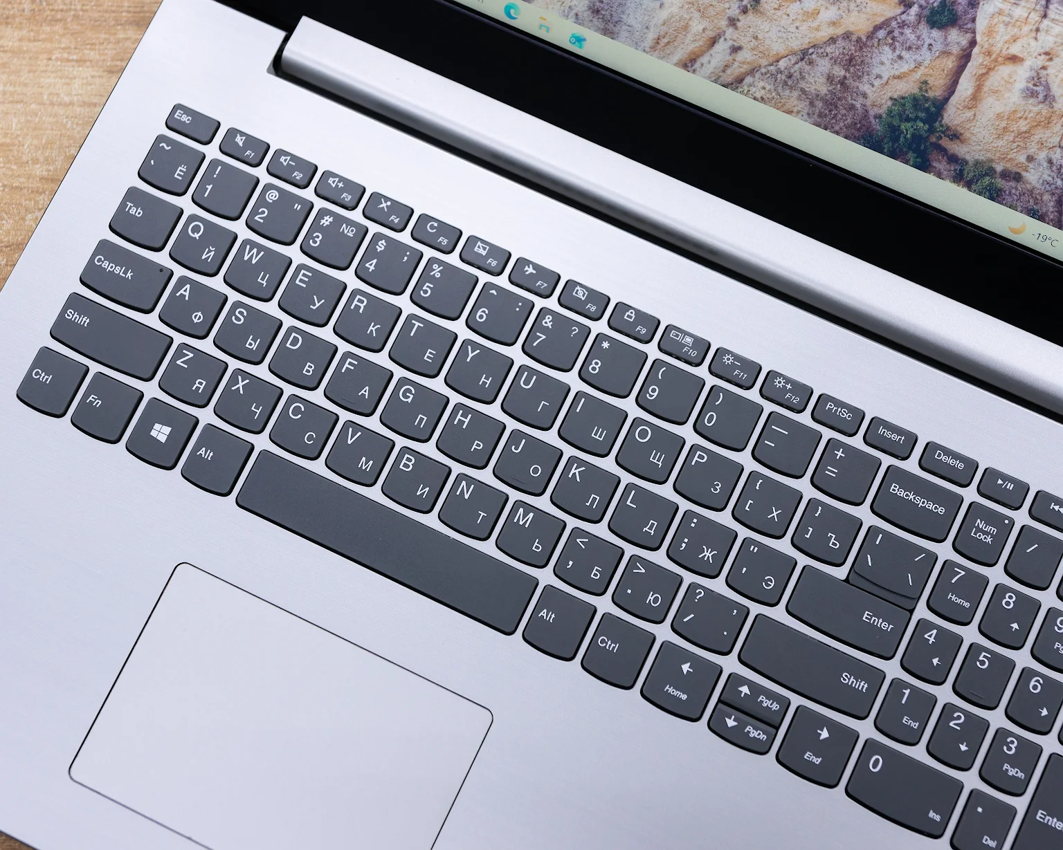 Ноутбук Lenovo IdeaPad 330-15IGM  (FHD/Intel Pentium N5000/8GB/SSD 240GB)