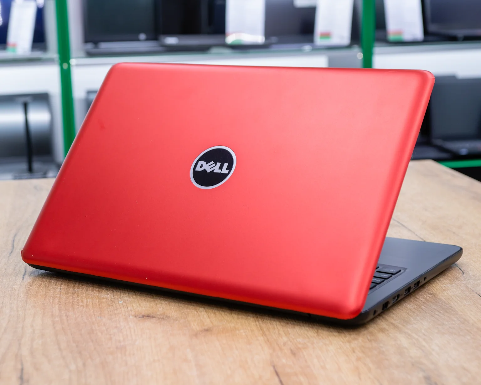 Ноутбук Dell Inspiron 15 5565 (HD/AMD A9-9400/8GB/SSD 256GB)