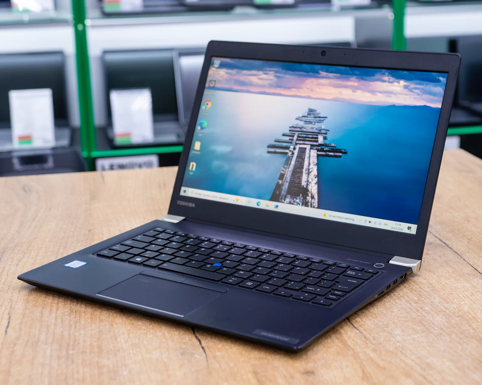 Ноутбук TOSHIBA PORTEGE X30-D-10J  (IPS/Intel Core i5-7200U/8GB/SSD 256GB)