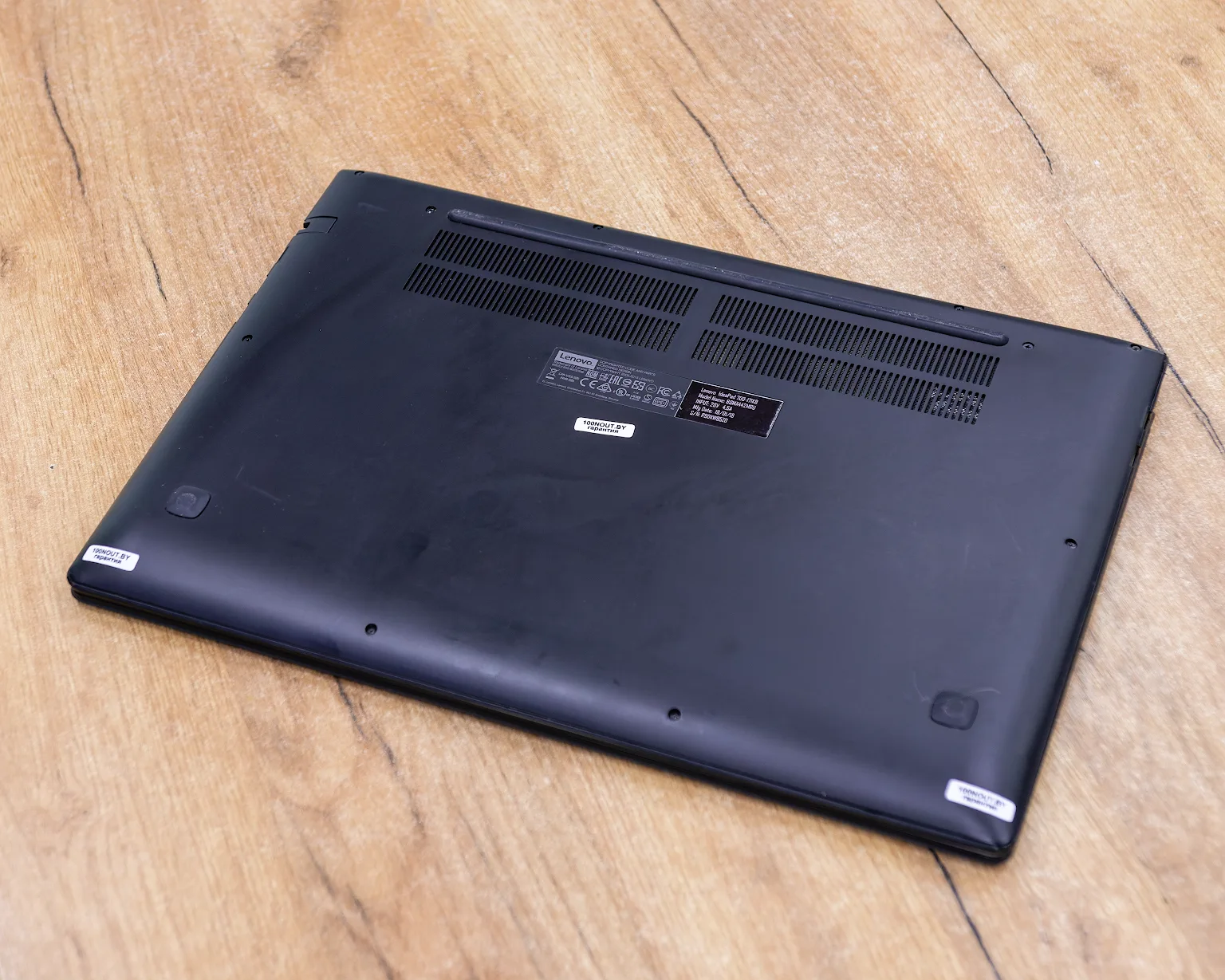 Игровой ноутбук Lenovo IdeaPad 700-17ISK (FHD IPS/i5-6gen/GTX 950M 2GB/16GB/SSD+HDD 128+1000GB)