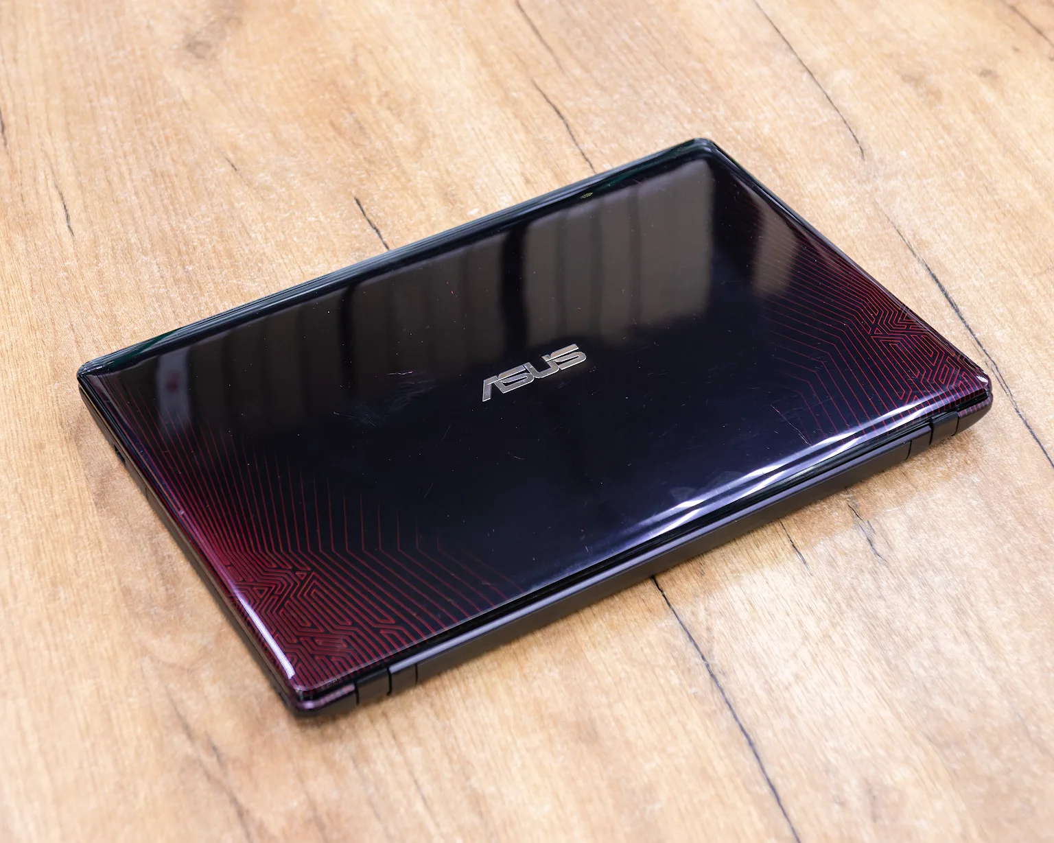 Игровой ноутбук ASUS X550IK (HD/FX-9830P/RX 560 4GB/8GB/SSD 256GB)