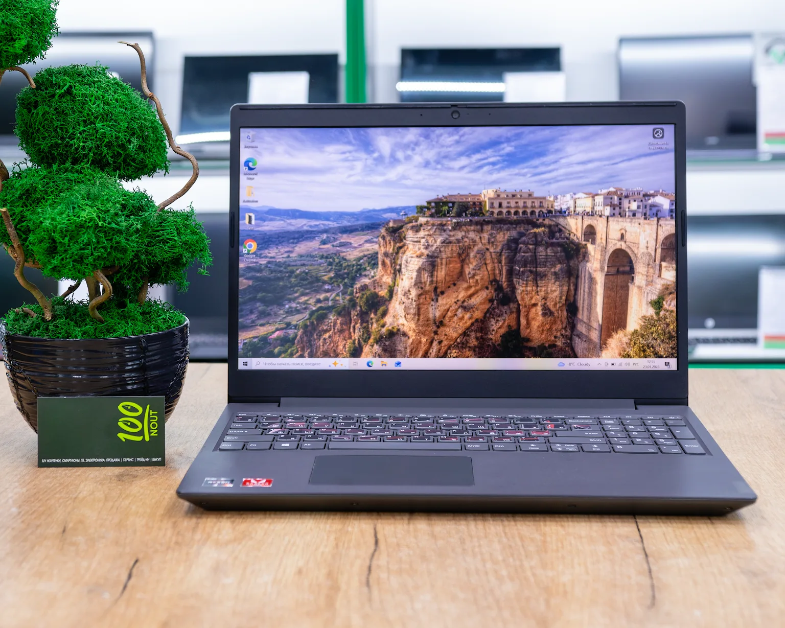 Ноутбук Lenovo V155-15API (FHD IPS/Ryzen 3 3200U/8GB/SSD 256GB)