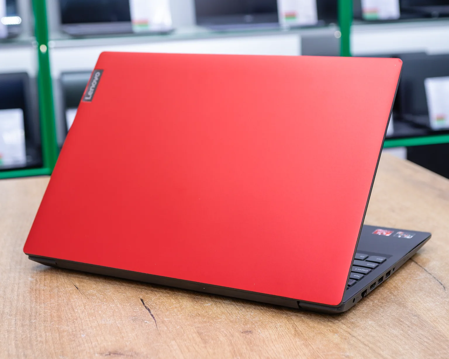 Ноутбук Lenovo V155-15API (FHD IPS/Ryzen 3 3200U/8GB/SSD 256GB)