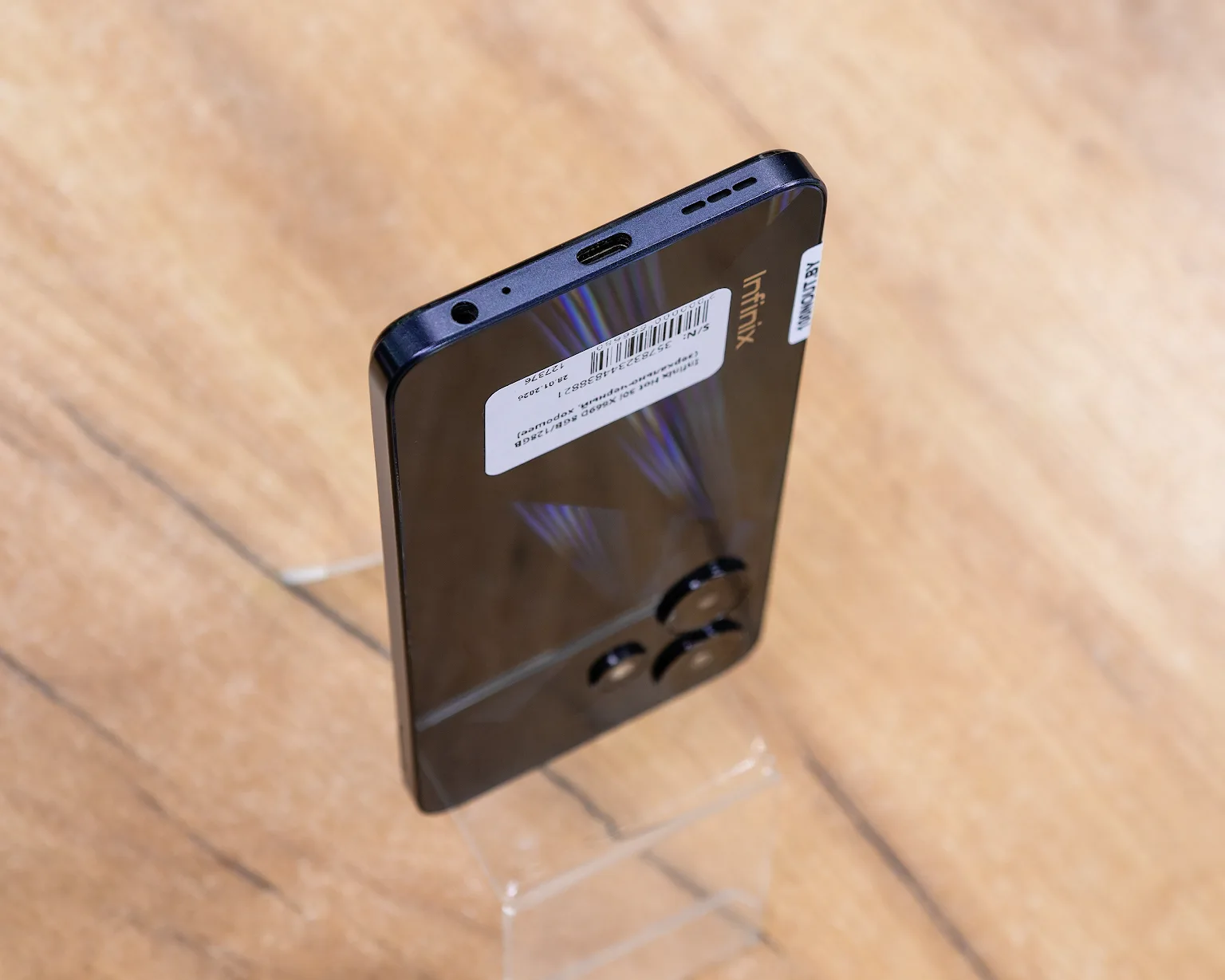 Infinix Hot 30i X669D 8GB/128GB (зеркально-черный, хорошее)