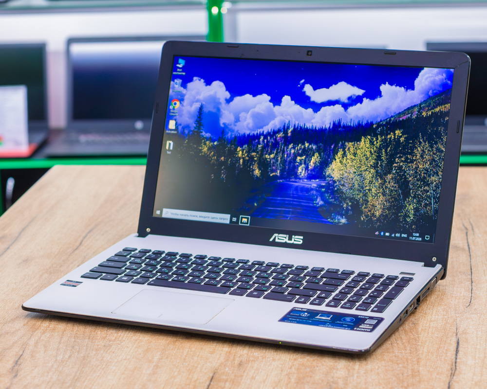 Ноутбук Asus X501U (HD/AMD E-450/2GB/SSD 128GB)