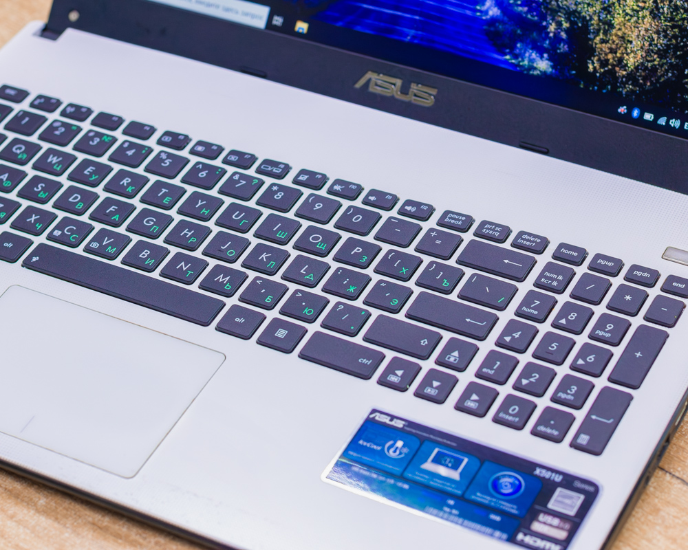 Ноутбук Asus X501U (HD/AMD E-450/2GB/SSD 128GB)