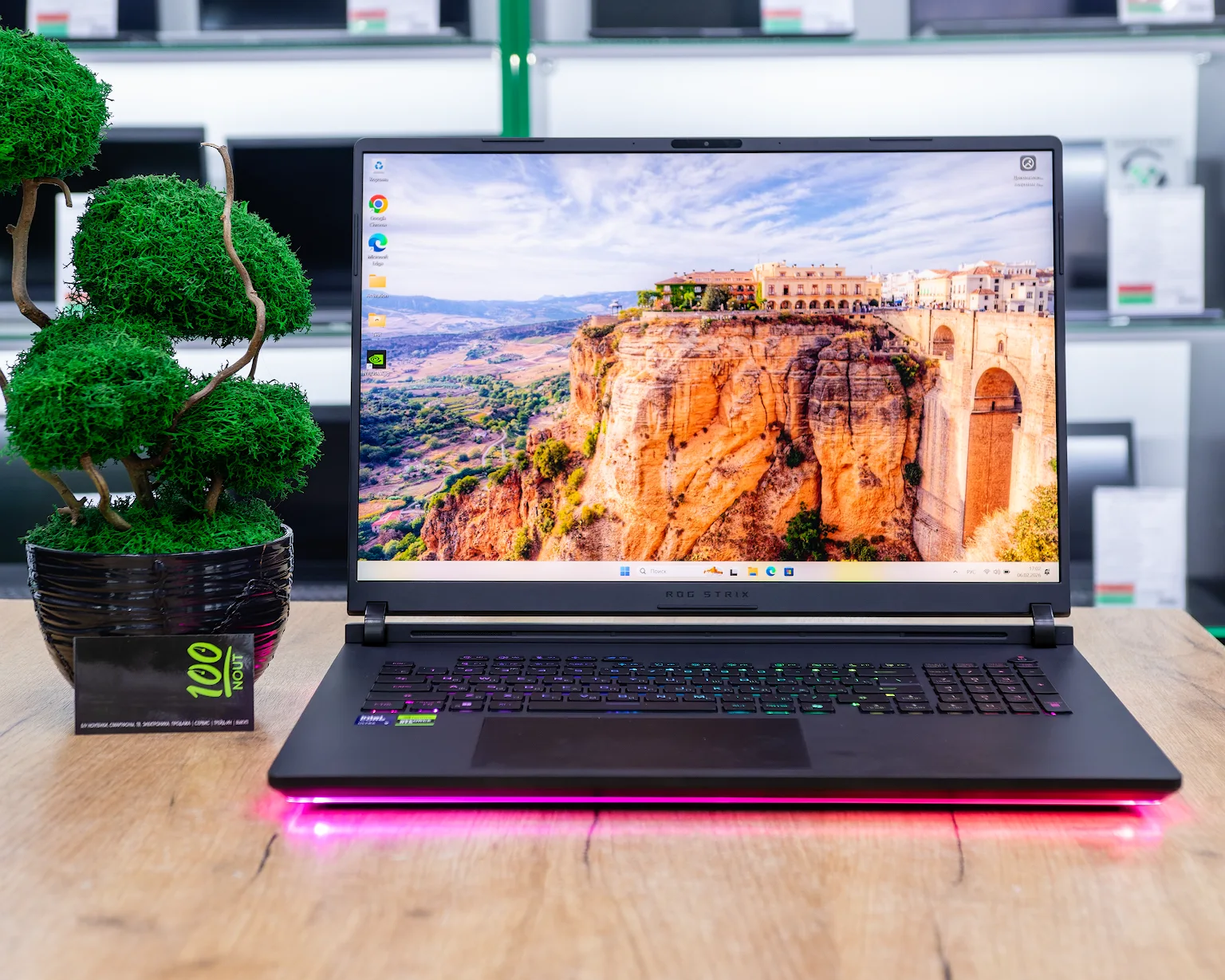 (новый.) Игровой ноутбук ASUS ROG Strix SCAR 18 2025 G835LX-SA015