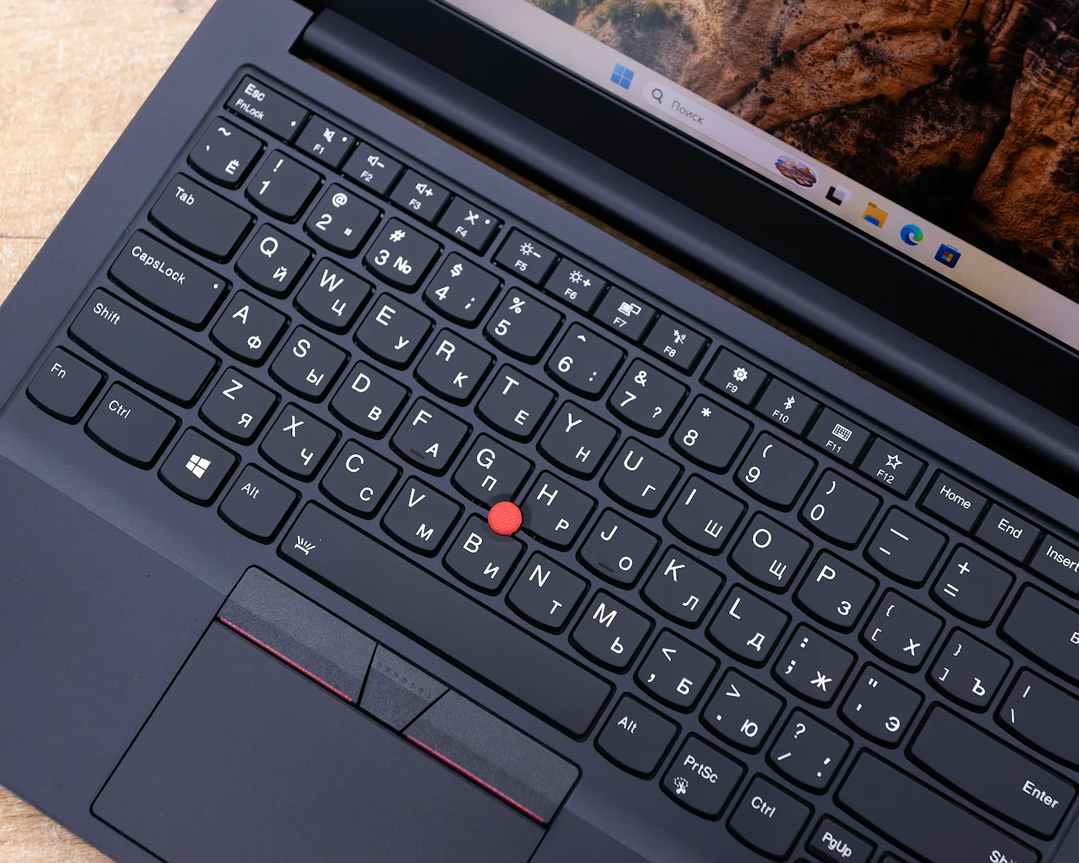 Ноутбук Lenovo ThinkPad E14 Gen 2 (FHD IPS/i5-11gen/8GB/SSD 256GB)