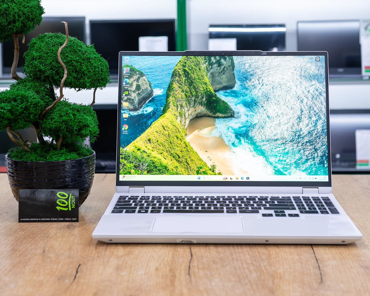 (новый.) Игровой ноутбук FIREBAT 16 Pro (240Hz/Ryzen 9 8945HX/RTX 5060 8GB/32GB/SSD 1024GB)