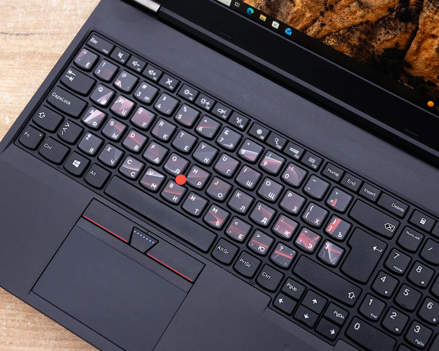 Ноутбук Lenovo ThinkPad L560 (FHD IPS/i5-6gen/8GB/SSD 256GB)