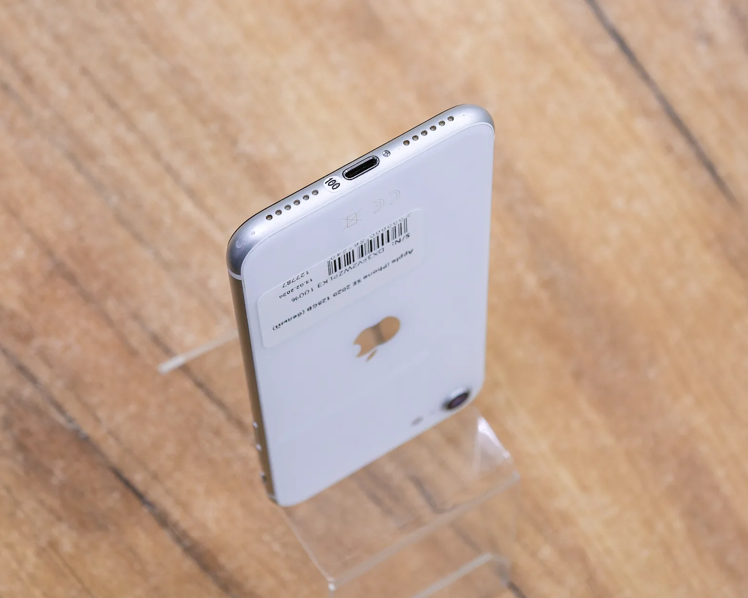 Apple iPhone SE 2020 128GB (белый)