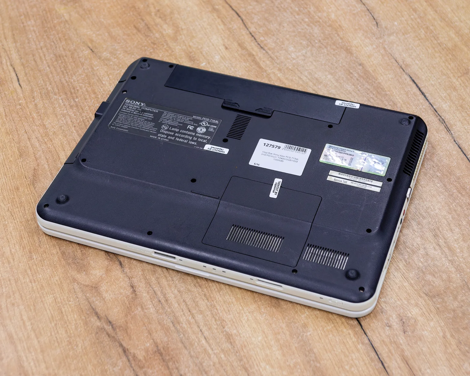 Ноутбук Sony Vaio PCG-7154L (HD/Pentium T3400/3GB/HDD 1000GB)