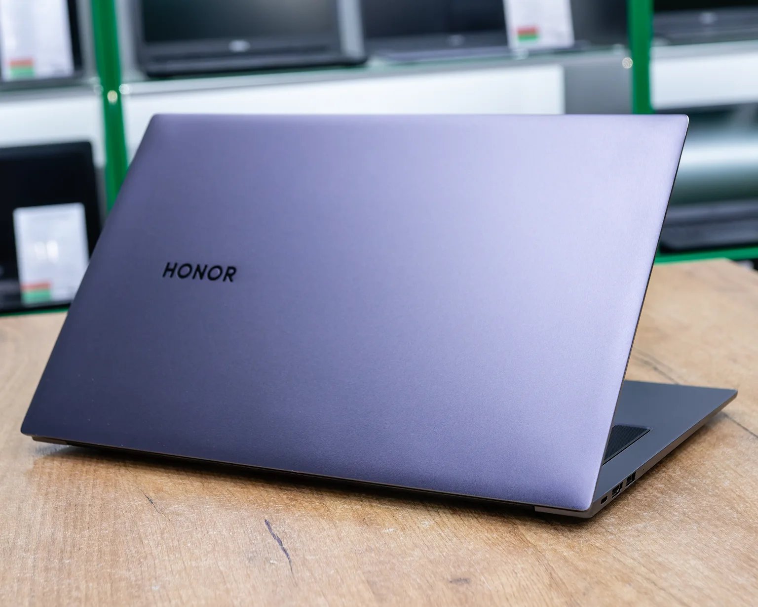 Ноутбук HONOR MagicBook Pro 16 HLYL-WFQ9 (FHD IPS/Ryzen 5 4600H/16GB/SSD 512GB)
