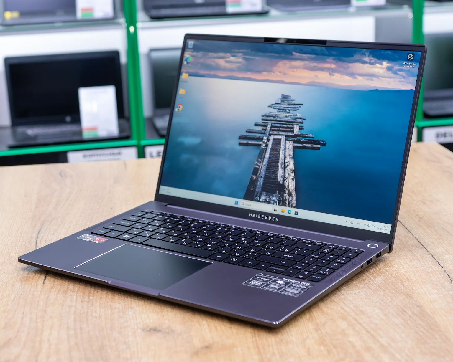 Ноутбук Maibenben P675 (FHD IPS/Ryzen 5 7535H/16GB/512GB)