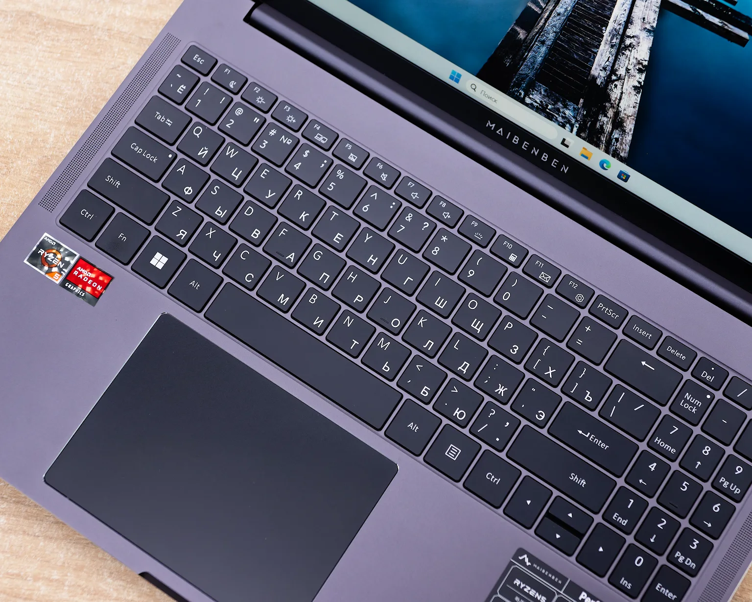 Ноутбук Maibenben P675 (FHD IPS/Ryzen 5 7535H/16GB/512GB)