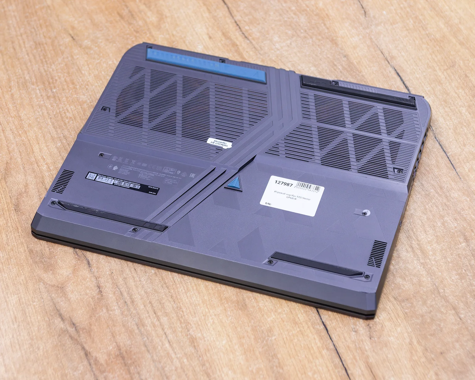 Игровой ноутбук MSI Vector GP68HX (240HZ/I9-13Ggen/RTX 4090 16GB/16GB/1024GB)