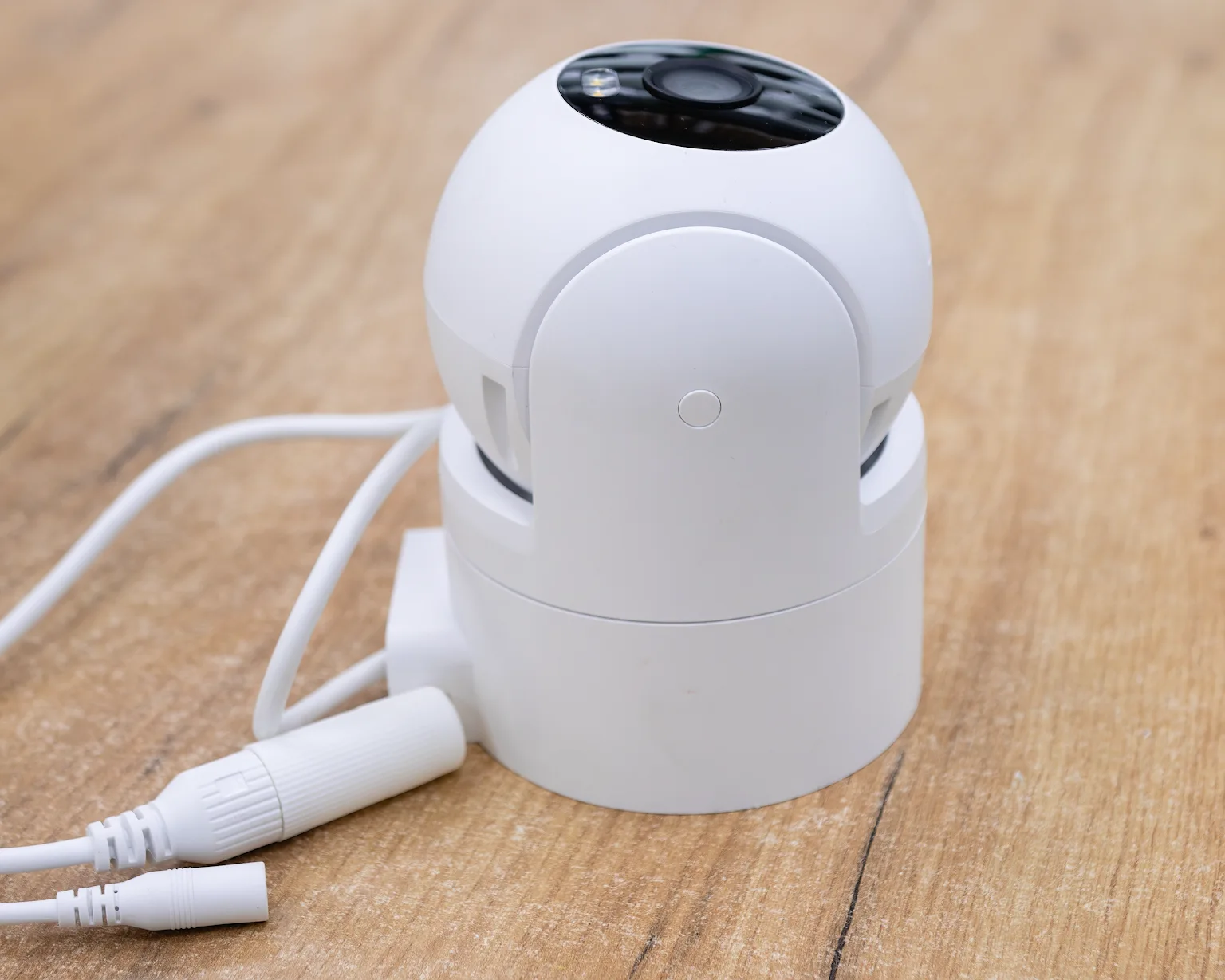 IP-камера Xiaomi Outdoor Camera CW300 BHR8097EU