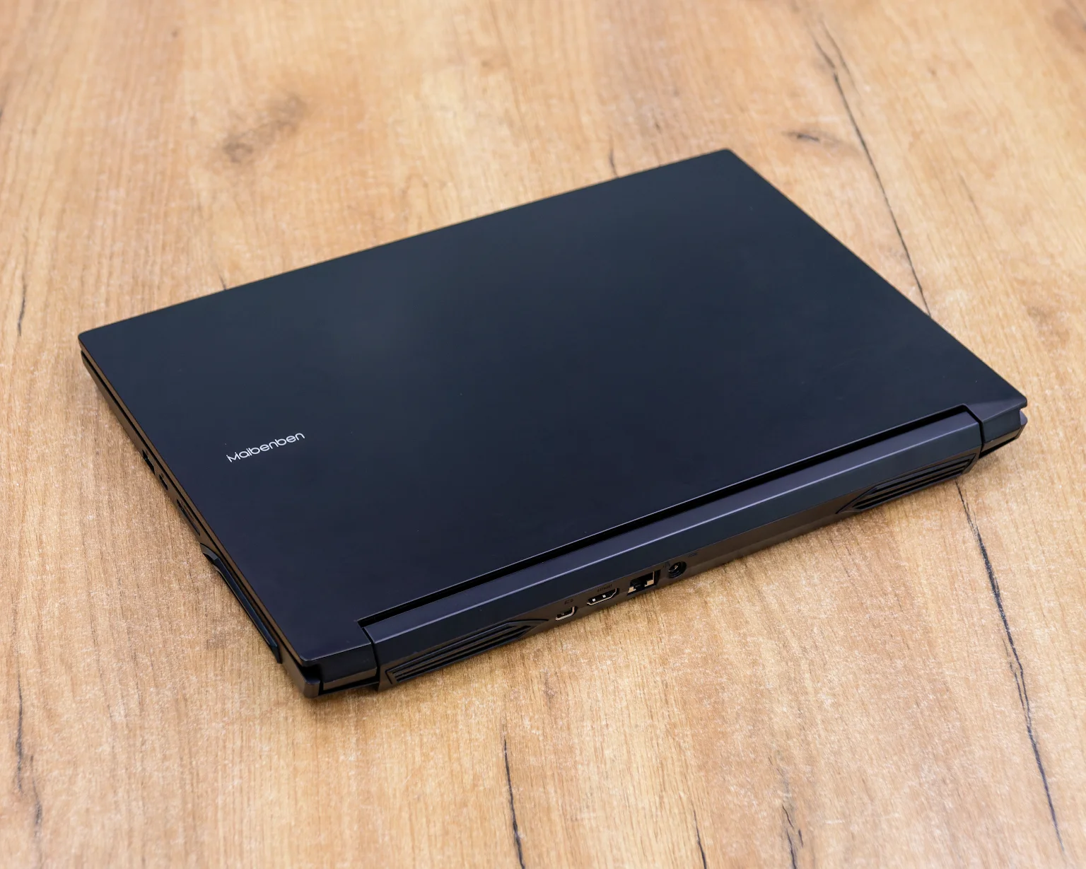 Игровой ноутбук Maibenben X556 (144Hz/Ryzen 5 5600H/RTX 3050 4GB/16GB/SSD 512GB)