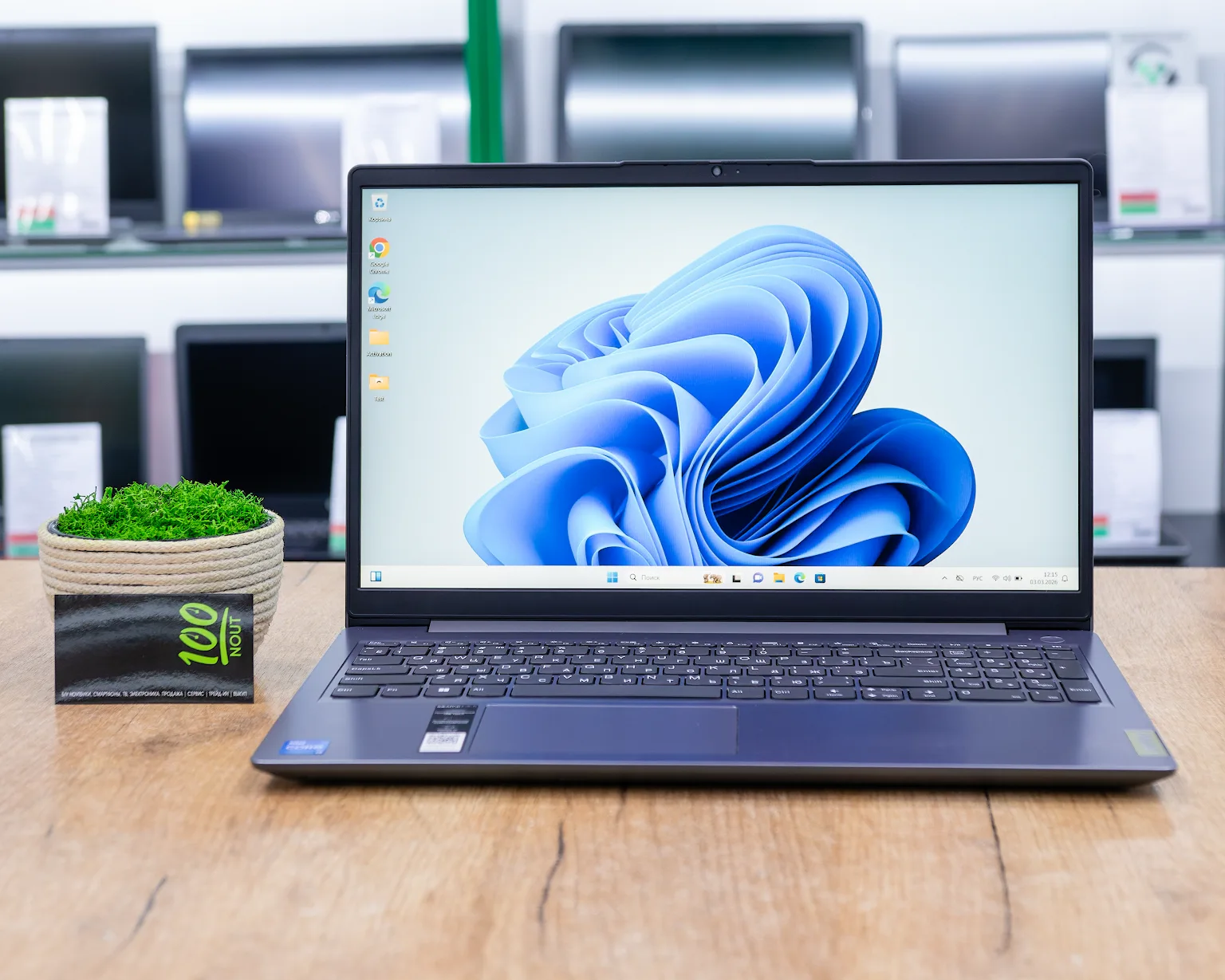 Ноутбук Lenovo IdeaPad 3 15IAU7 (FHD IPS/i3-12gen/8GB/SSD 256GB)